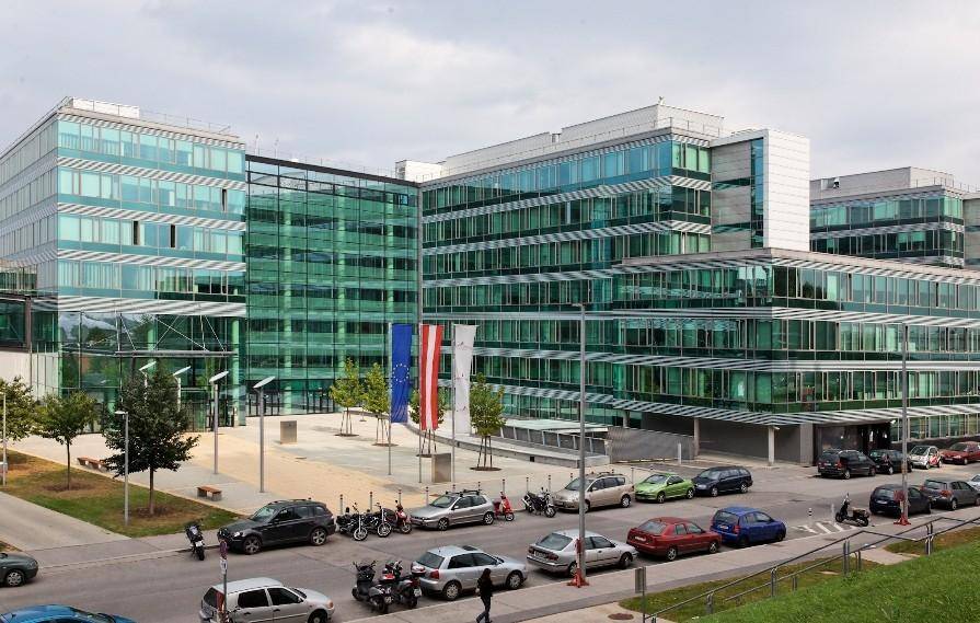 OCG außen