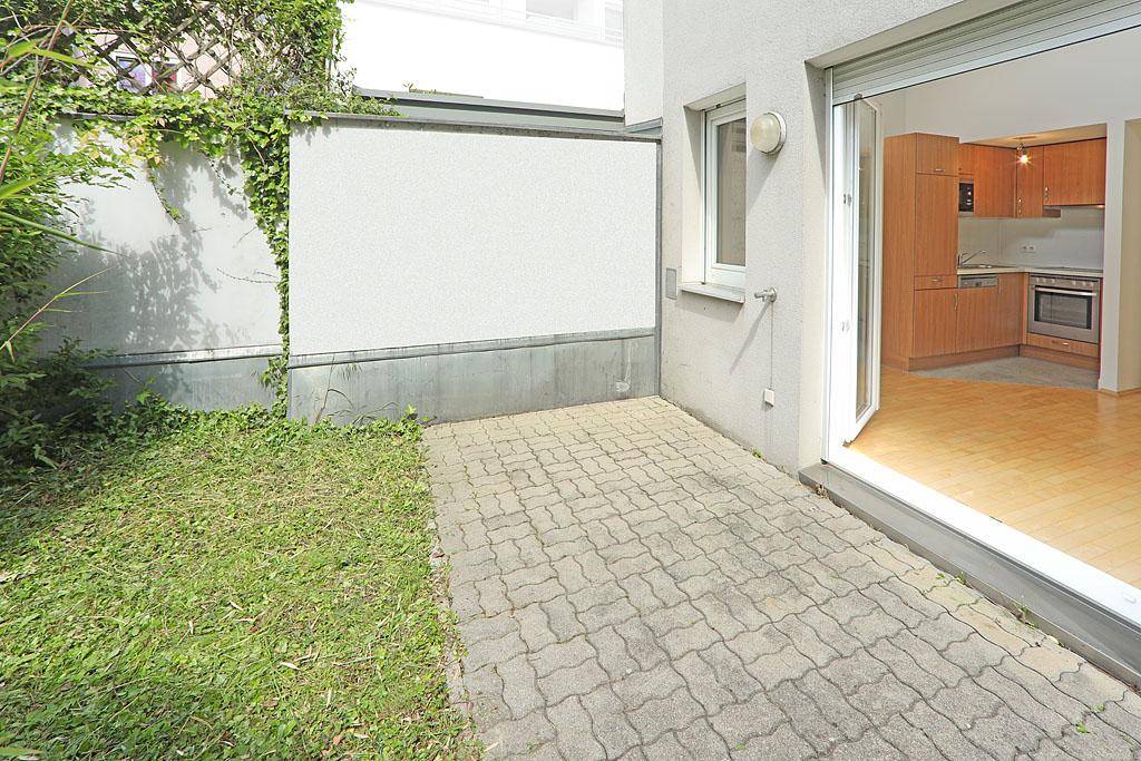 https://pictures.immobilienscout24.de/prod.www.immobilienscout24.at/pictureserver/loadPicture?q=70&id=012.0010J000025tgpw-404f52dd750b4624b6aafb3a80ad33f4
