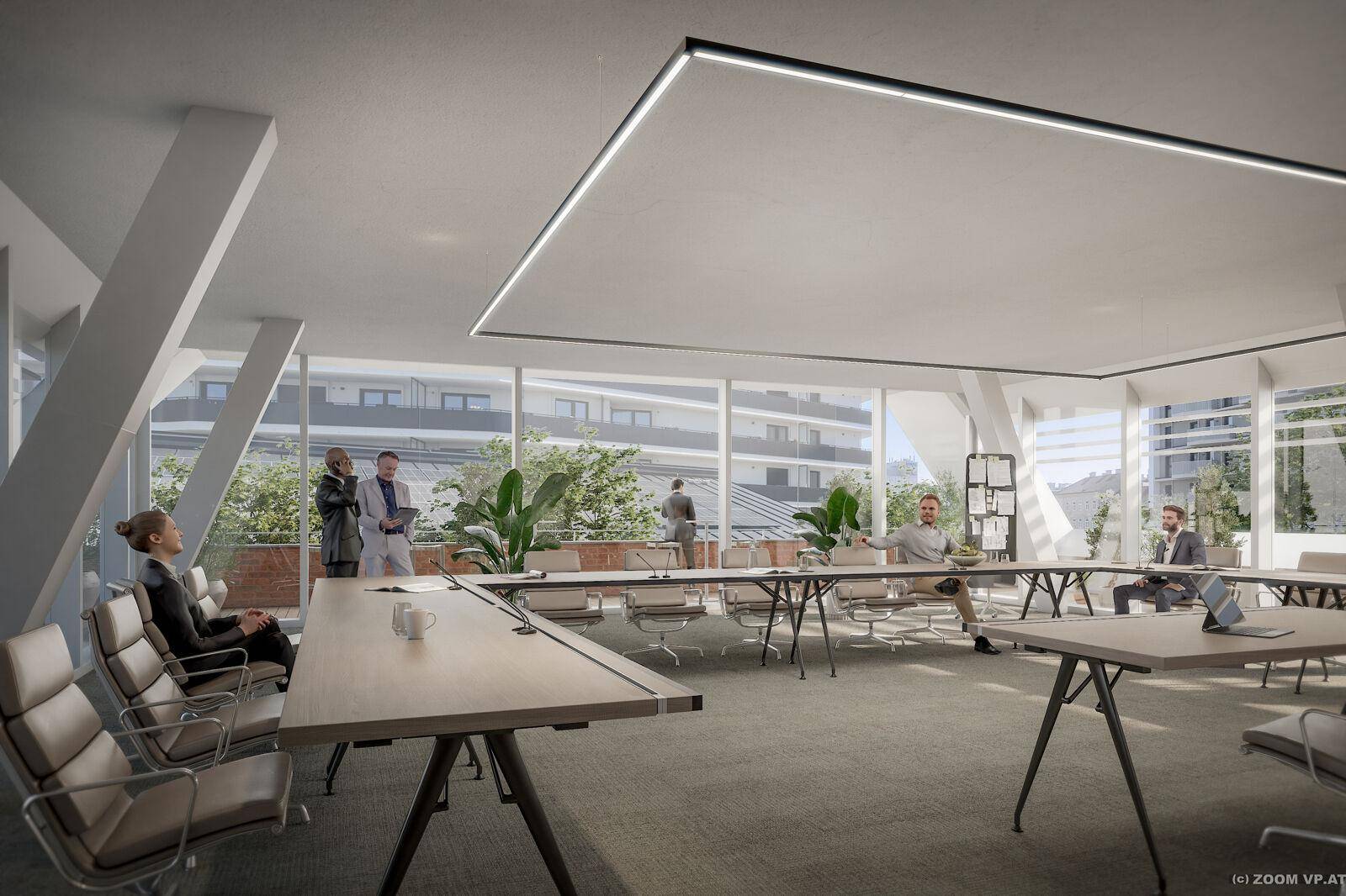 Großer Konferenzraum mit moderner Beleuchtung, Teppichboden und weitem Ausblick durch Glasfronten.