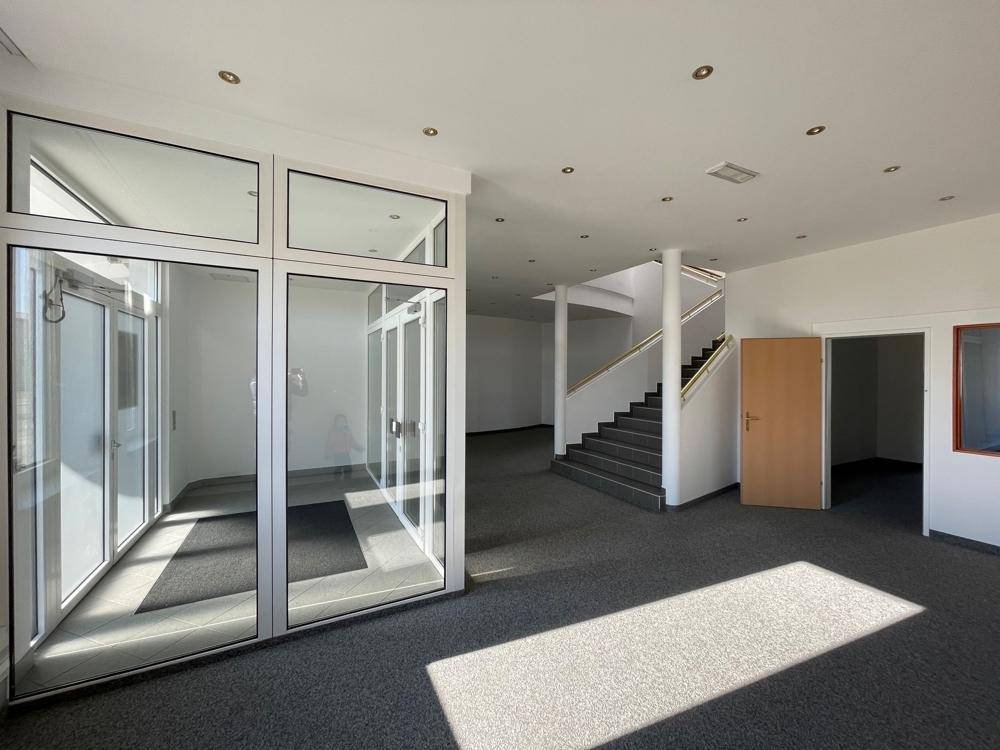 2000 Stockerau, Josef Sandhoferstraße 4 Eingangsbereich
