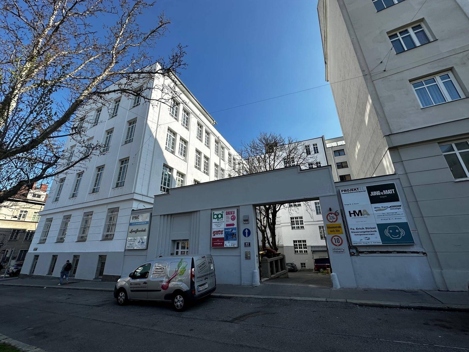 Aussen 1