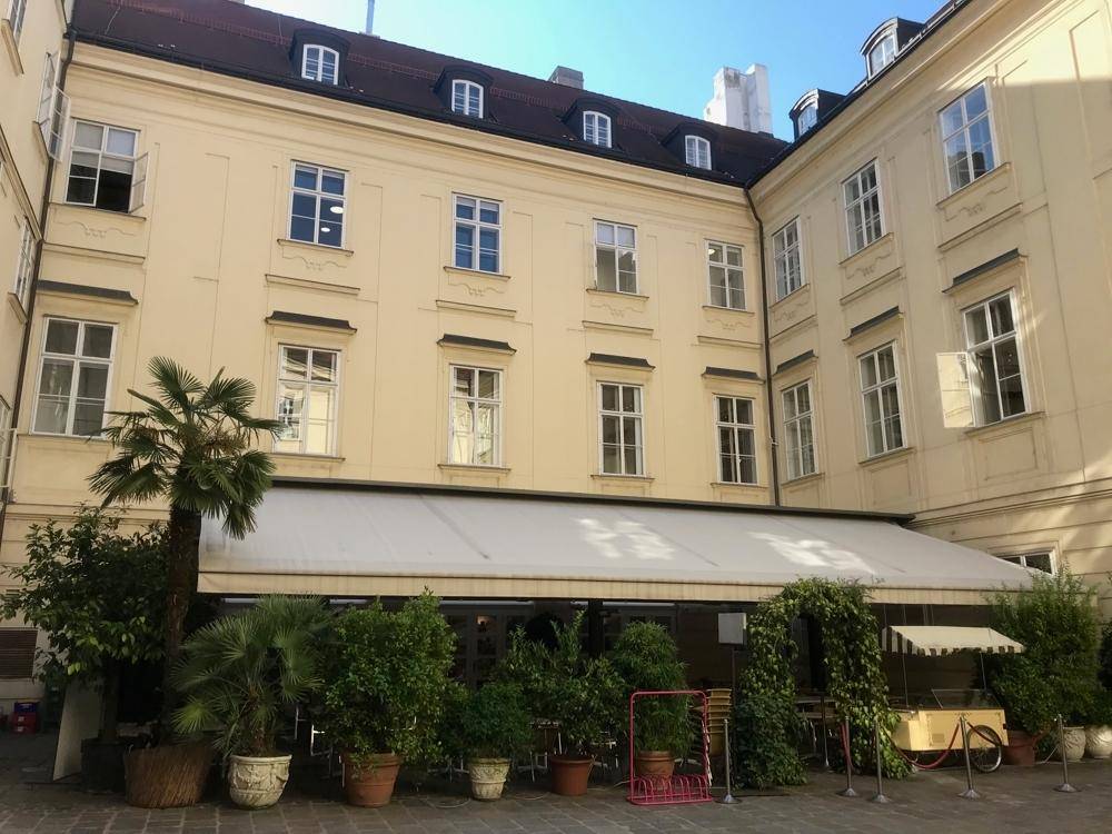 1010 Wien, Wallnerstraße 4 Hof