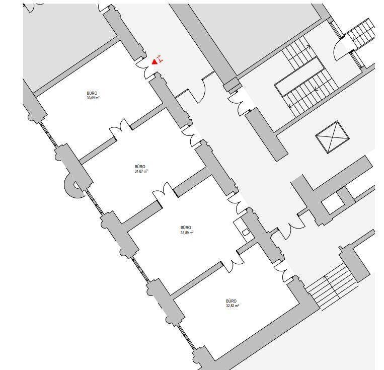 Detaillierter Grundriss einer Bürofläche mit mehreren Räumen, Treppenhaus und Aufzug.
