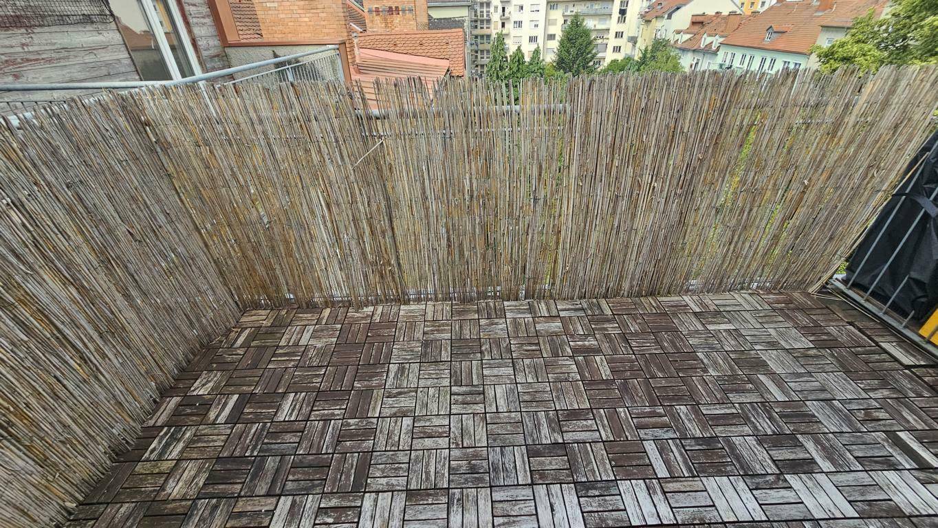 ca. 8m² Balkon