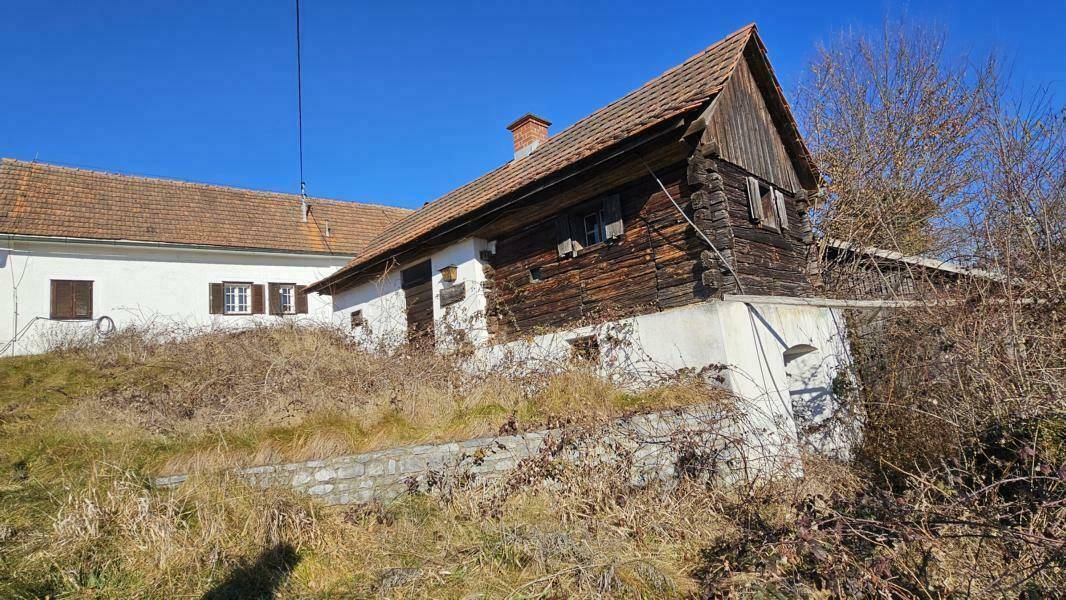 Gästehaus mit Keller