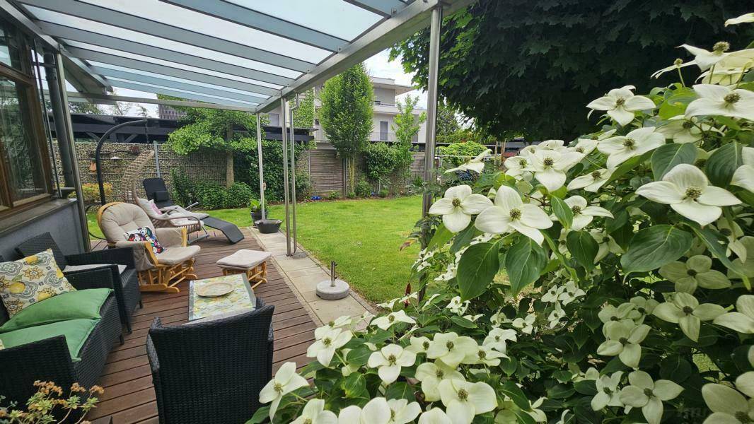 Blick zur Terrasse