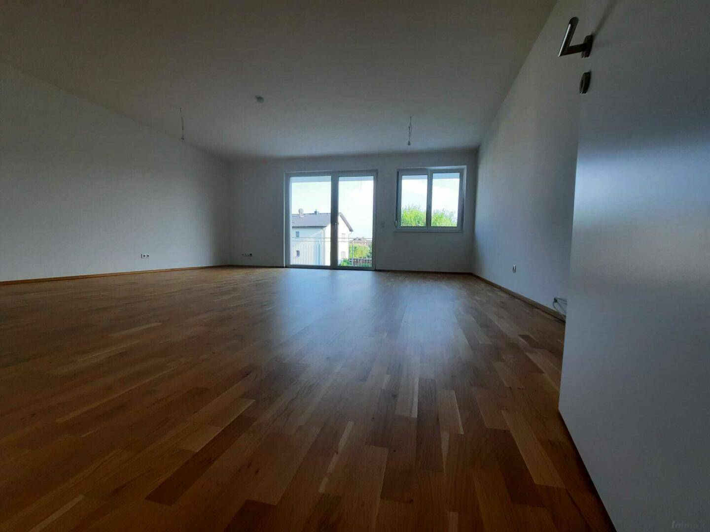 HONORARFREI **Anleger aufgepasst**Penthousecharakter ** Exklusives Wohngefühl - Erstbezug in wunderbarer Lage ** Einziehen &amp; das Leben genießen ** - Vista 2