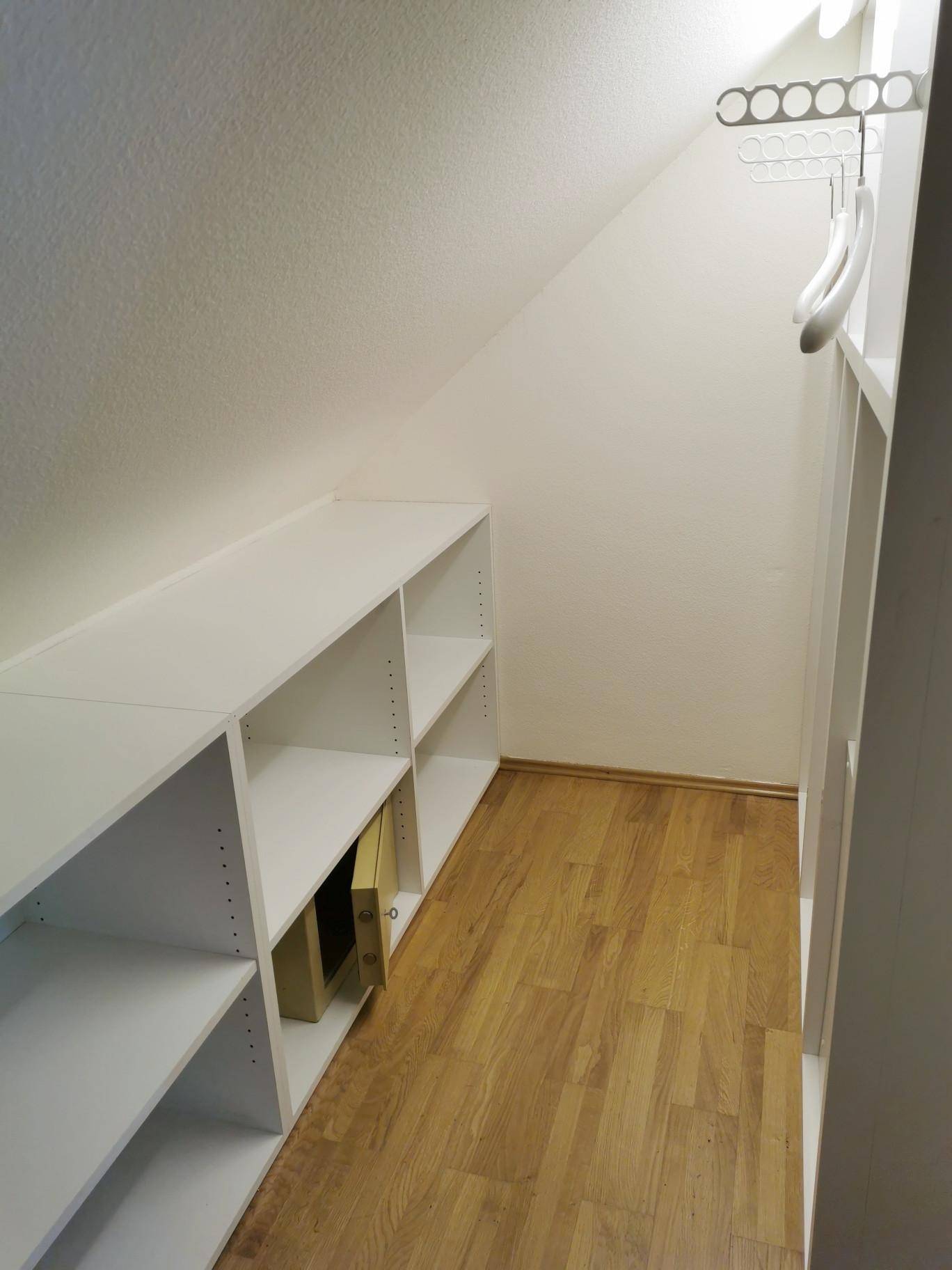 begehbarer Kleiderschrank