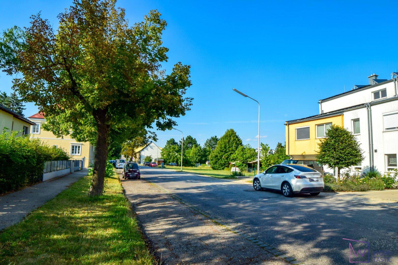 Kein Durchzugsverkehr, nur Bewohner des Siedlungsgebietes.