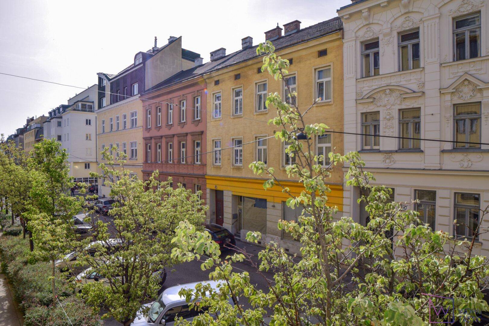 Grüner Stadtblick von der Loggia.