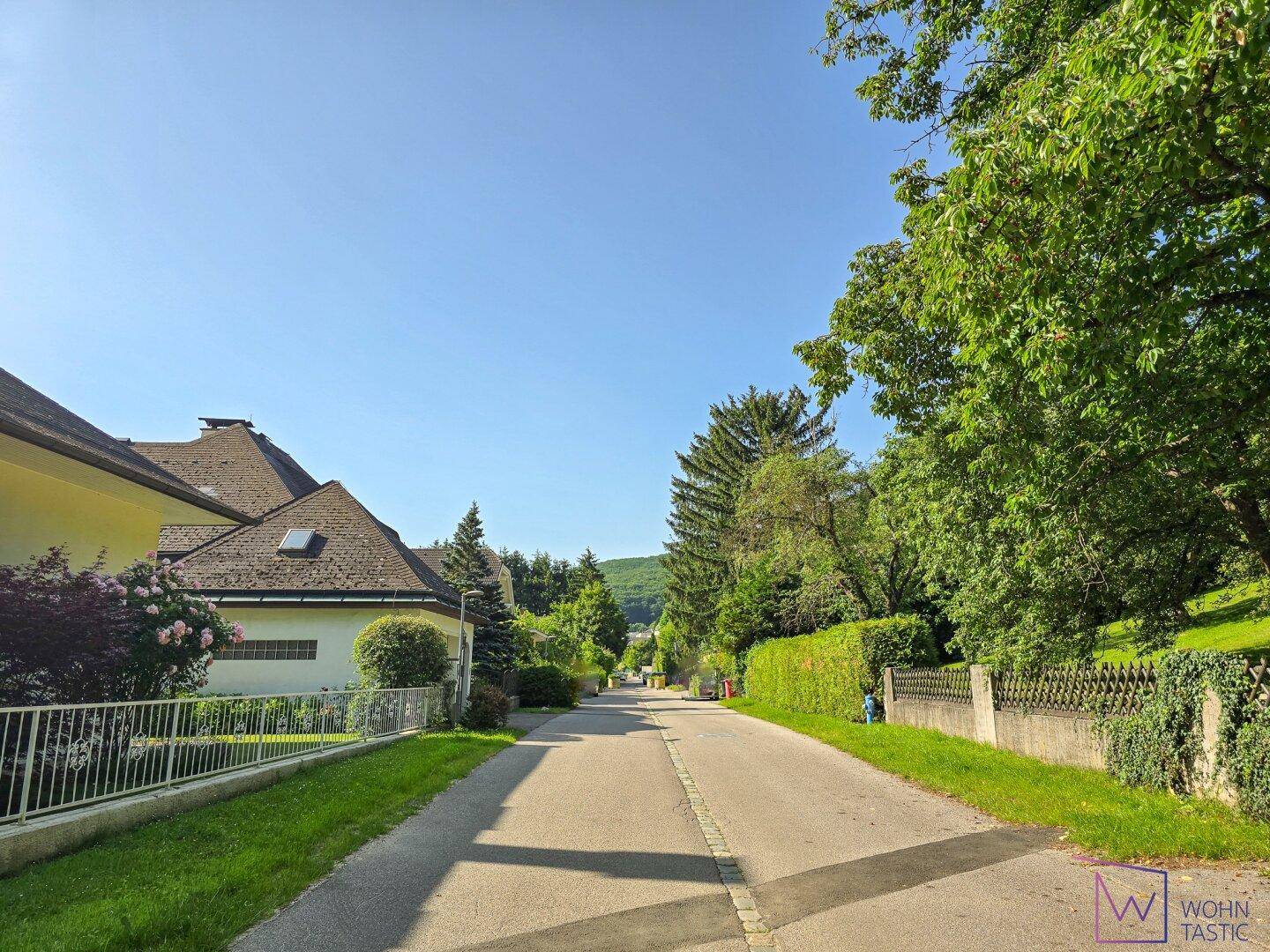Zufahrt über eine Wohnstraße