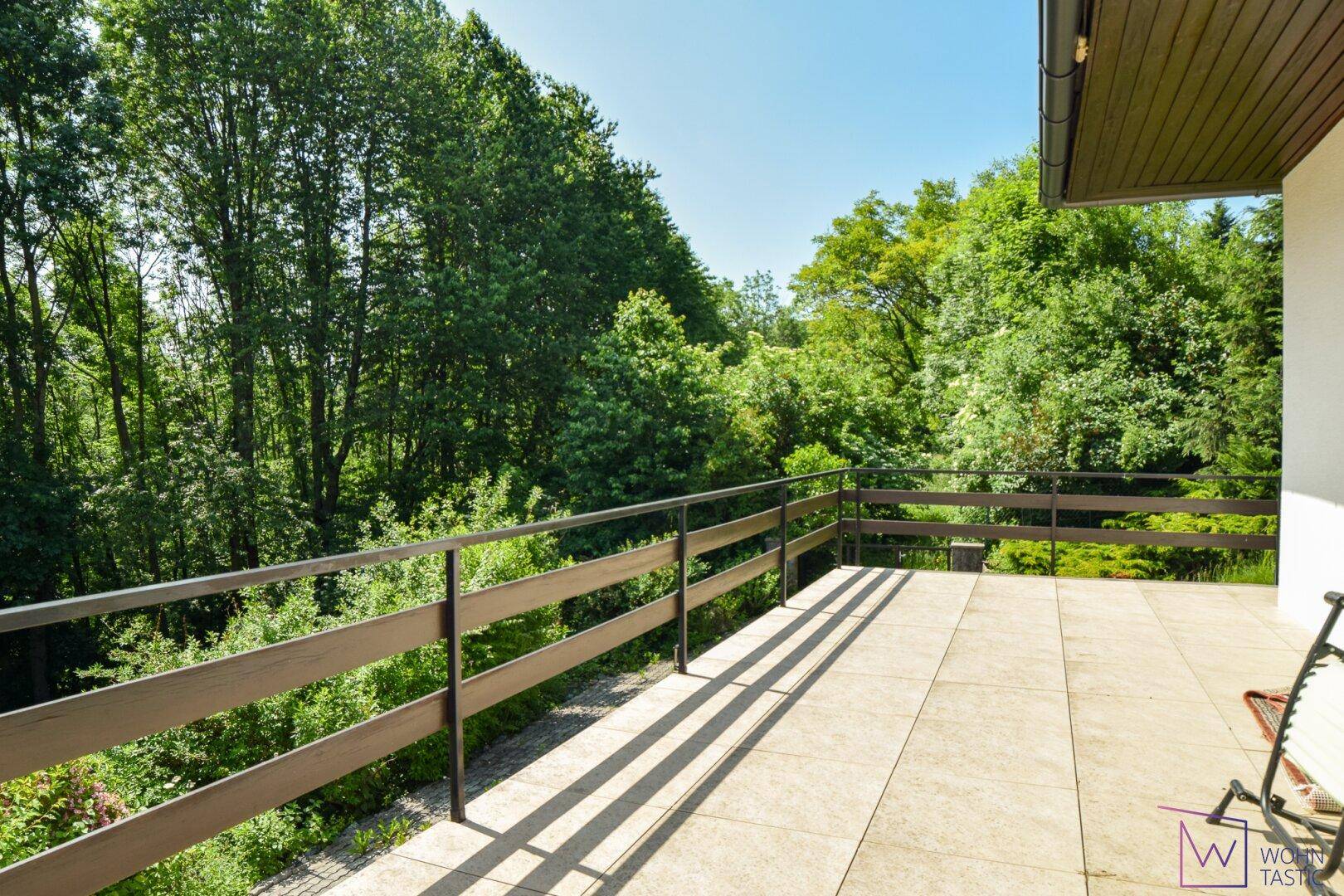 Sonnen-Terrasse mit herrlichem Fernblick