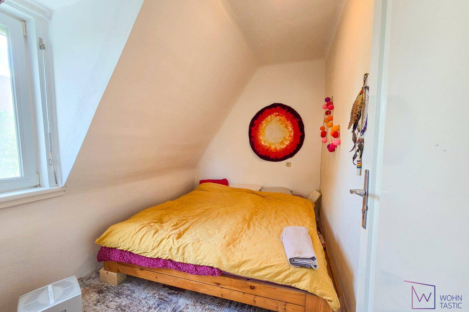 Zimmer 2 mit Außenjalousie