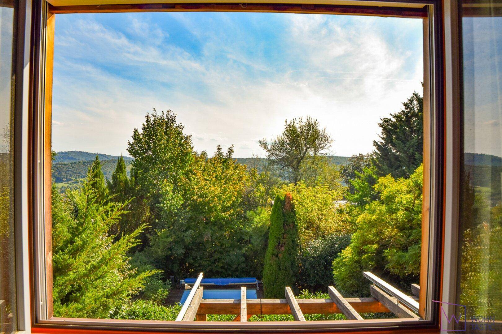 Guten Morgen! Bei diesem Blick aus dem Fenster steht man gerne auf.