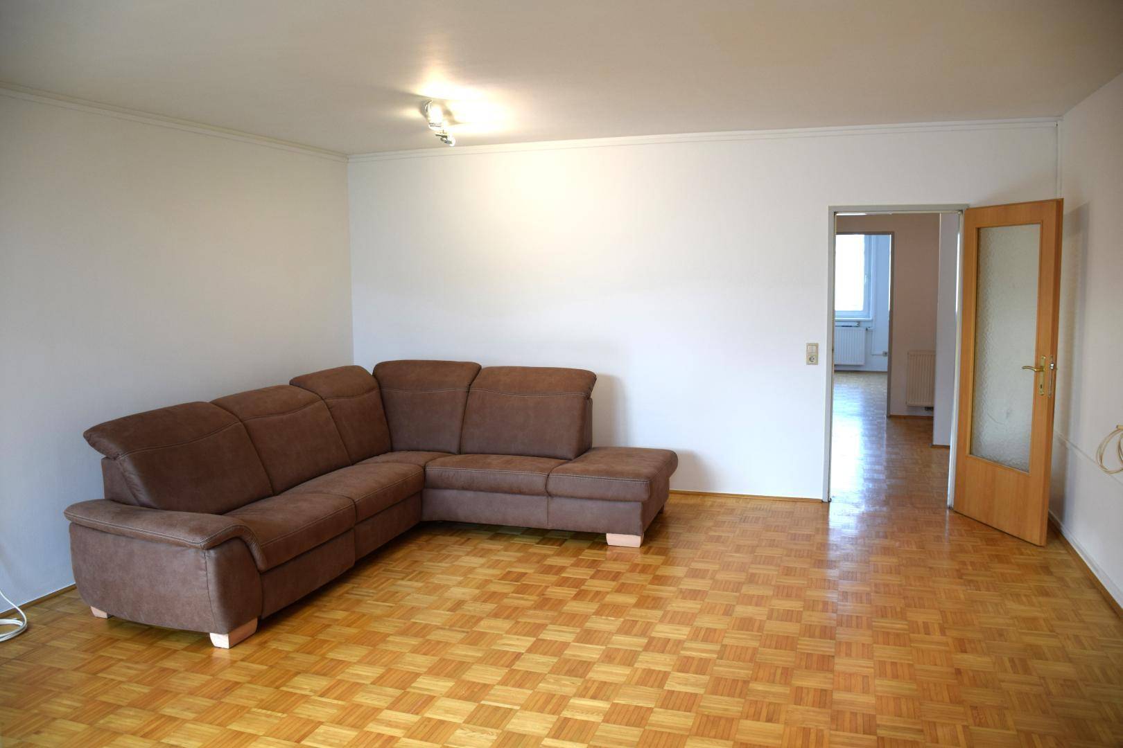 Wohnzimmer mit Couch