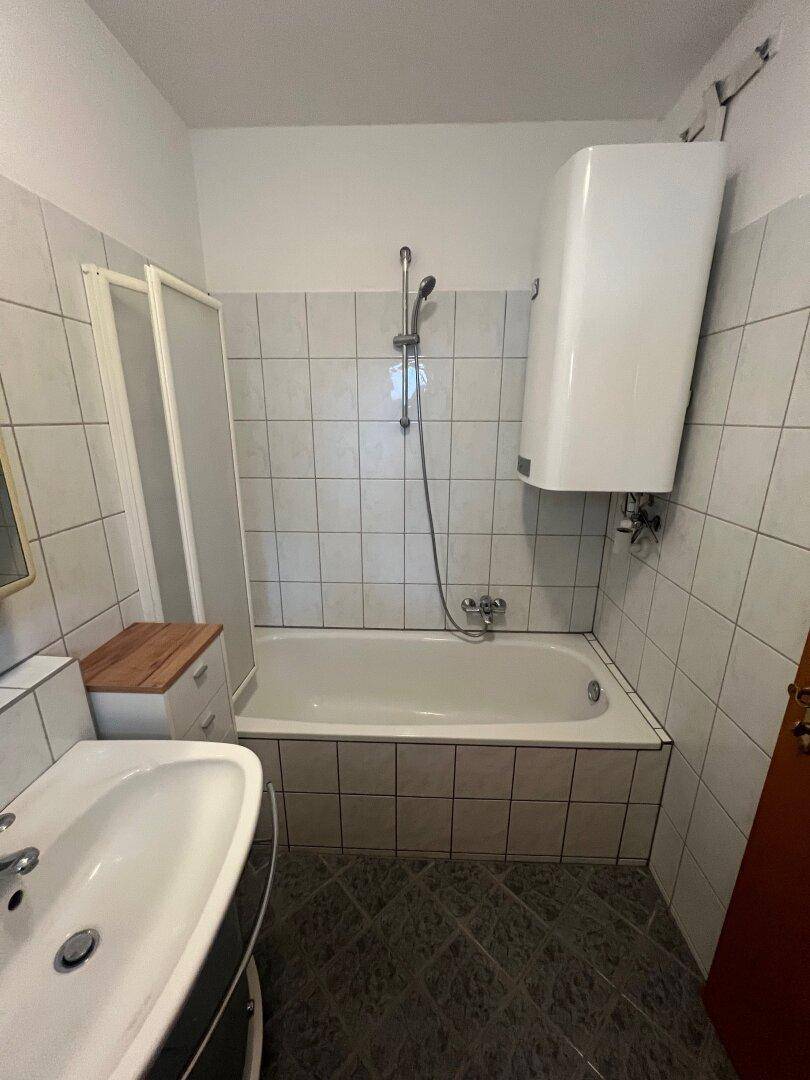 Idyllische - ruhige - TOP gepflegte Wohnung mit großer Sonnen-Terrasse im Süden von Graz - TOP Preis! - Ansicht 5