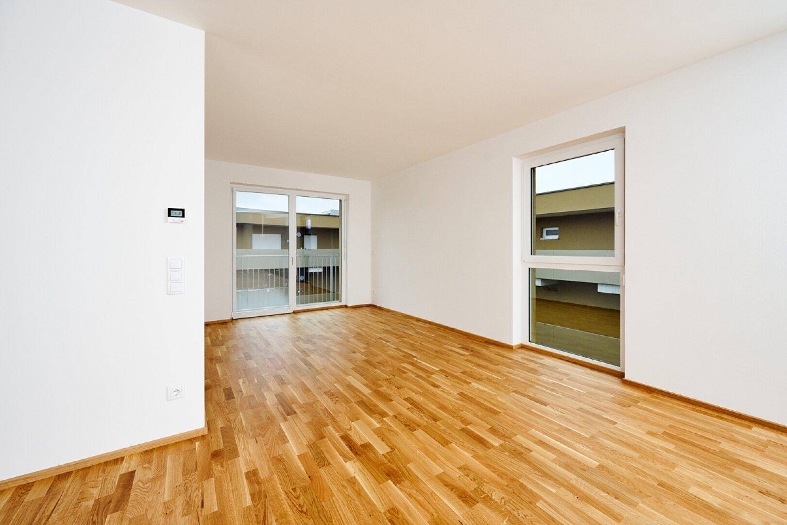 TRAUMWOHNUNG - 4 Zimmer Erstbezug Neubau - Widok 2