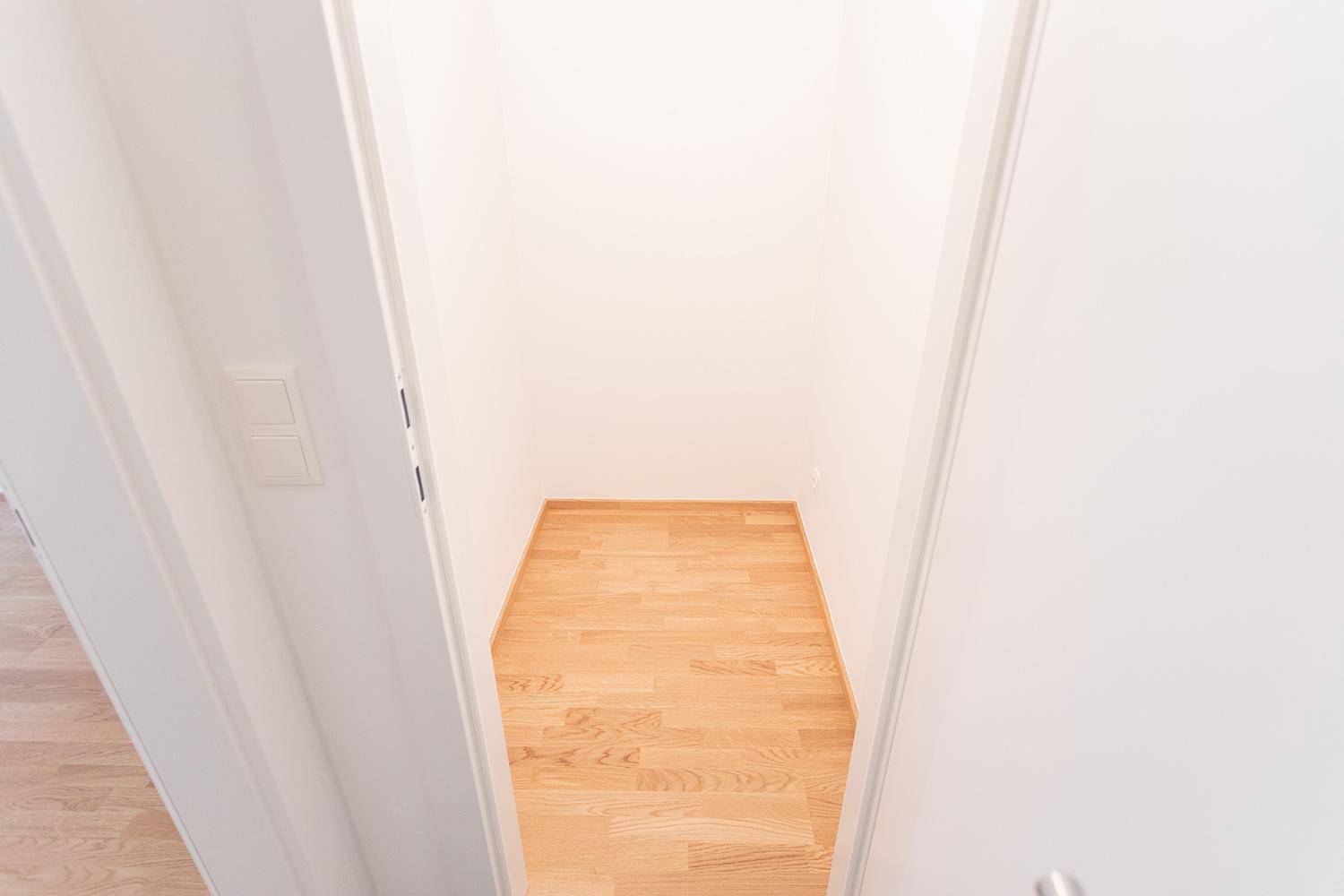 Kernsanierte 3 Zimmer Eigentumswohnung in Klosterneuburger Traumlage! Provisionsfrei und bezugsfertig! - Ansicht 6