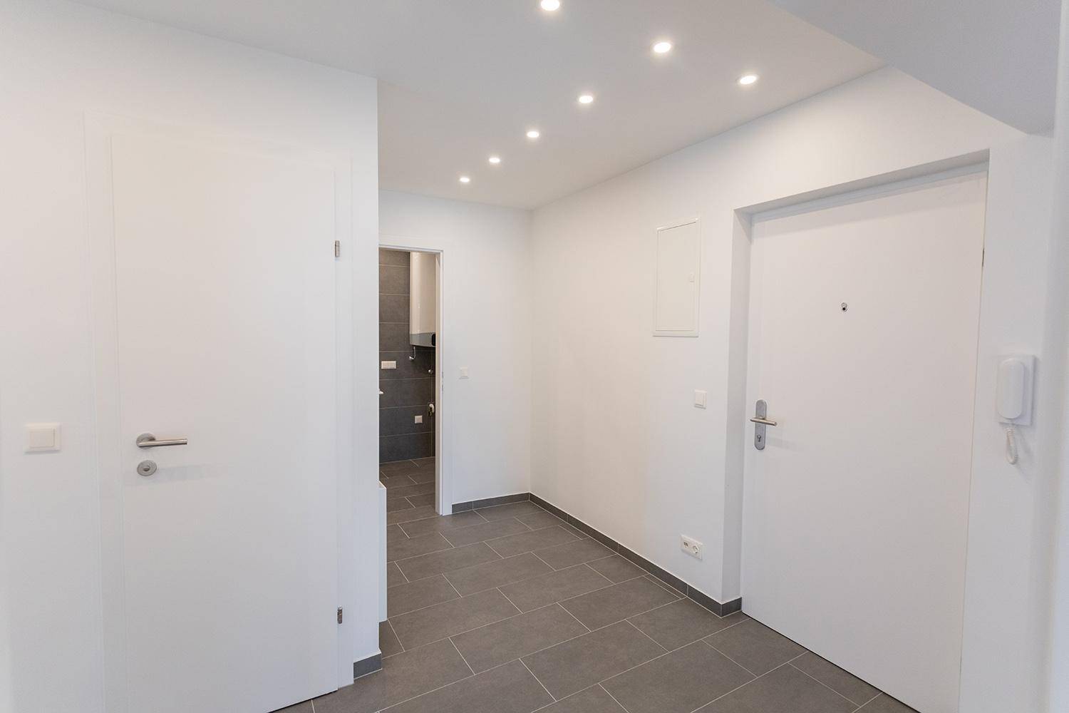 Modernes Wohnidyll mit Ost- &amp; Südbalkon: Frisch sanierter 4-Zimmer-Traum in Favoriten - PROVISIONSFREI! - Mehr