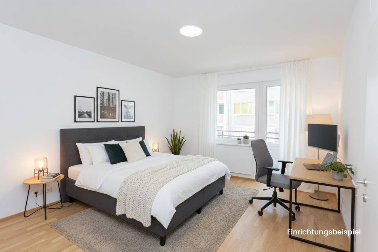 Gemütliches Schlafzimmer mit Doppelbett, Schreibtisch und Fenster, hell und modern eingerichtet.