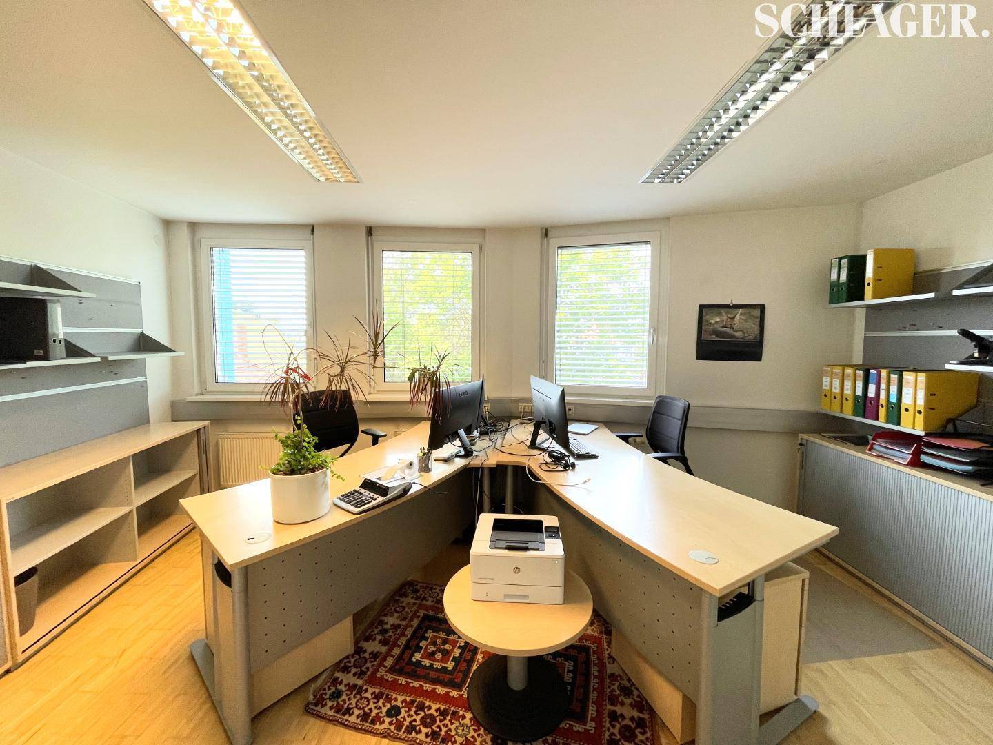 Büro