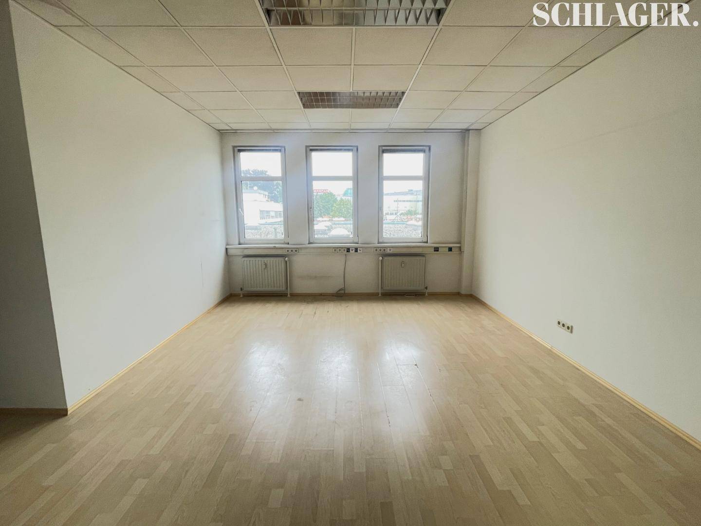 Büro Top 11, 1. OG