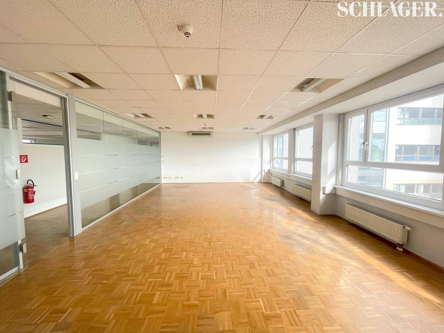 Großzügige Büroimmobilie bei Abfahrt Schachenwald - Ansicht 5
