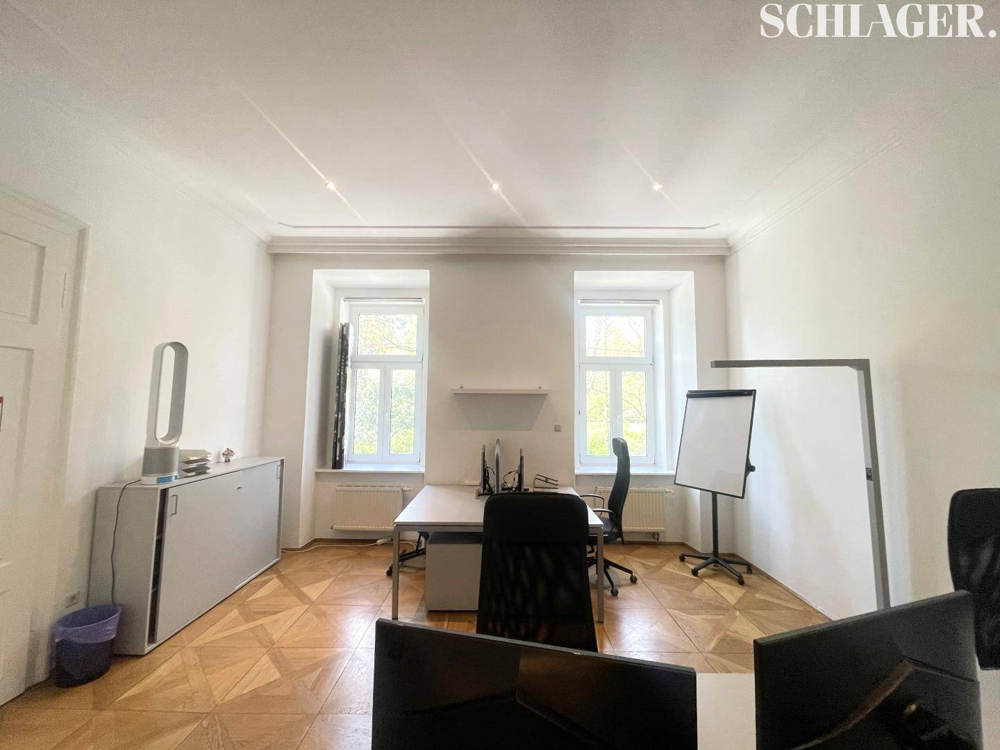 Büro