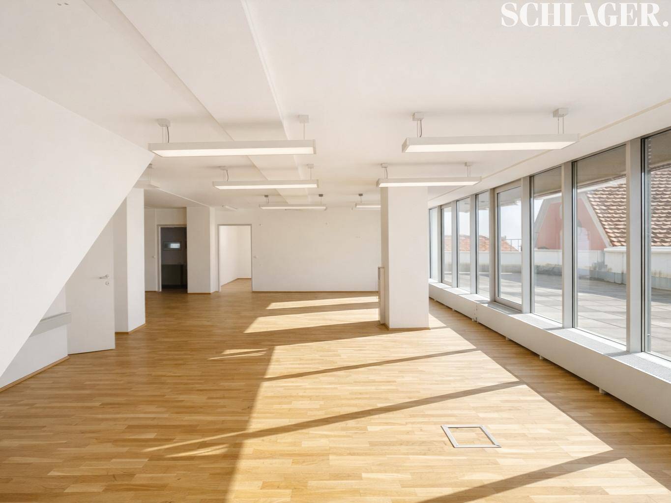 Lichtdurchflutetes Maisonette-Büro mit Dachterrasse - Ansicht 3