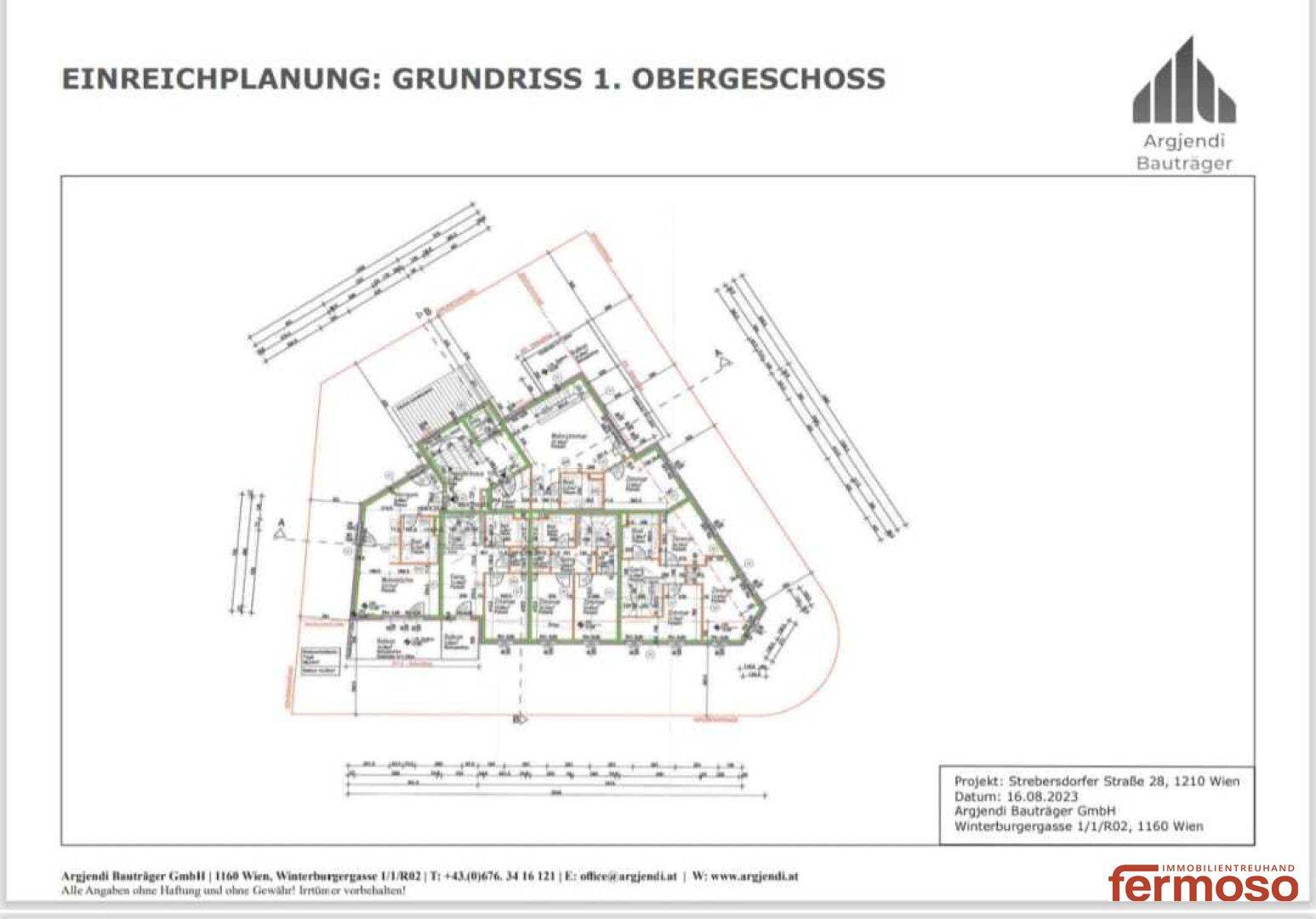 Grundriss des ersten Obergeschosses mit Wohnungen und Balkonen, die den Wohnbereichen vorgelagert sind.