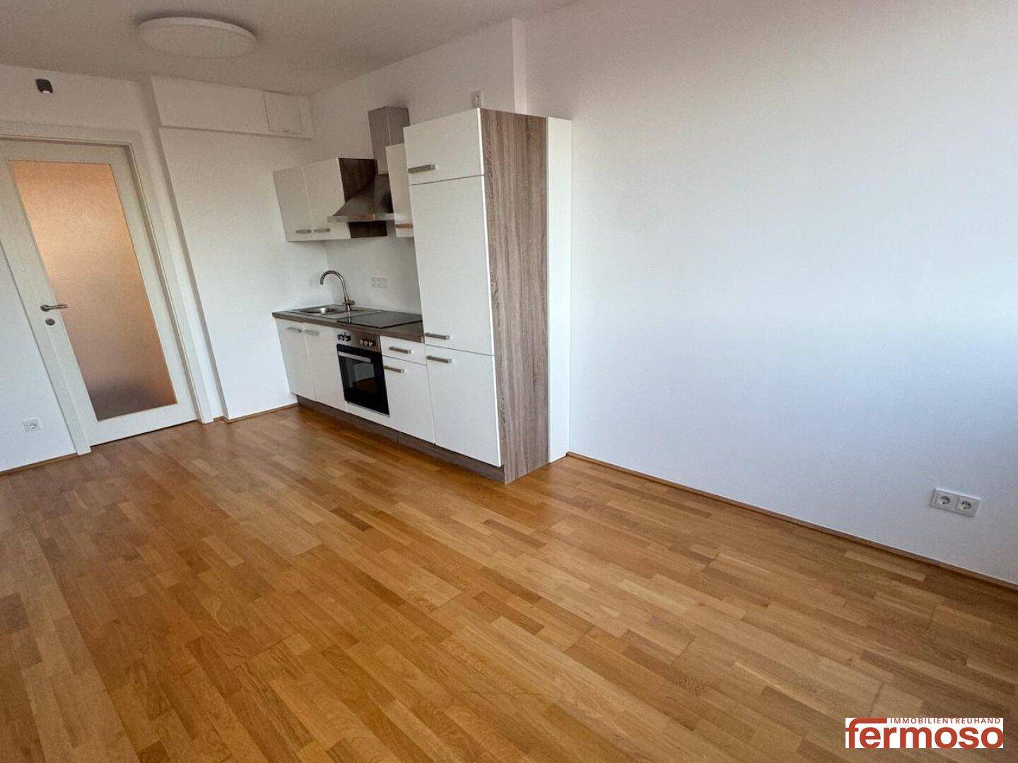 https://pictures.immobilienscout24.de/prod.www.immobilienscout24.at/pictureserver/loadPicture?q=70&id=012.0010J000027B8yh-1735827686-abb688e8a2f646a7b5ec7782bacc4291