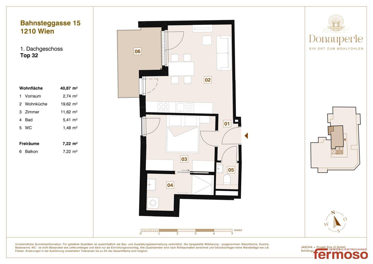 Dachgeschoss-Grundriss mit offener Wohnküche, Schlafzimmer, Bad, separatem WC und einem Balkon.