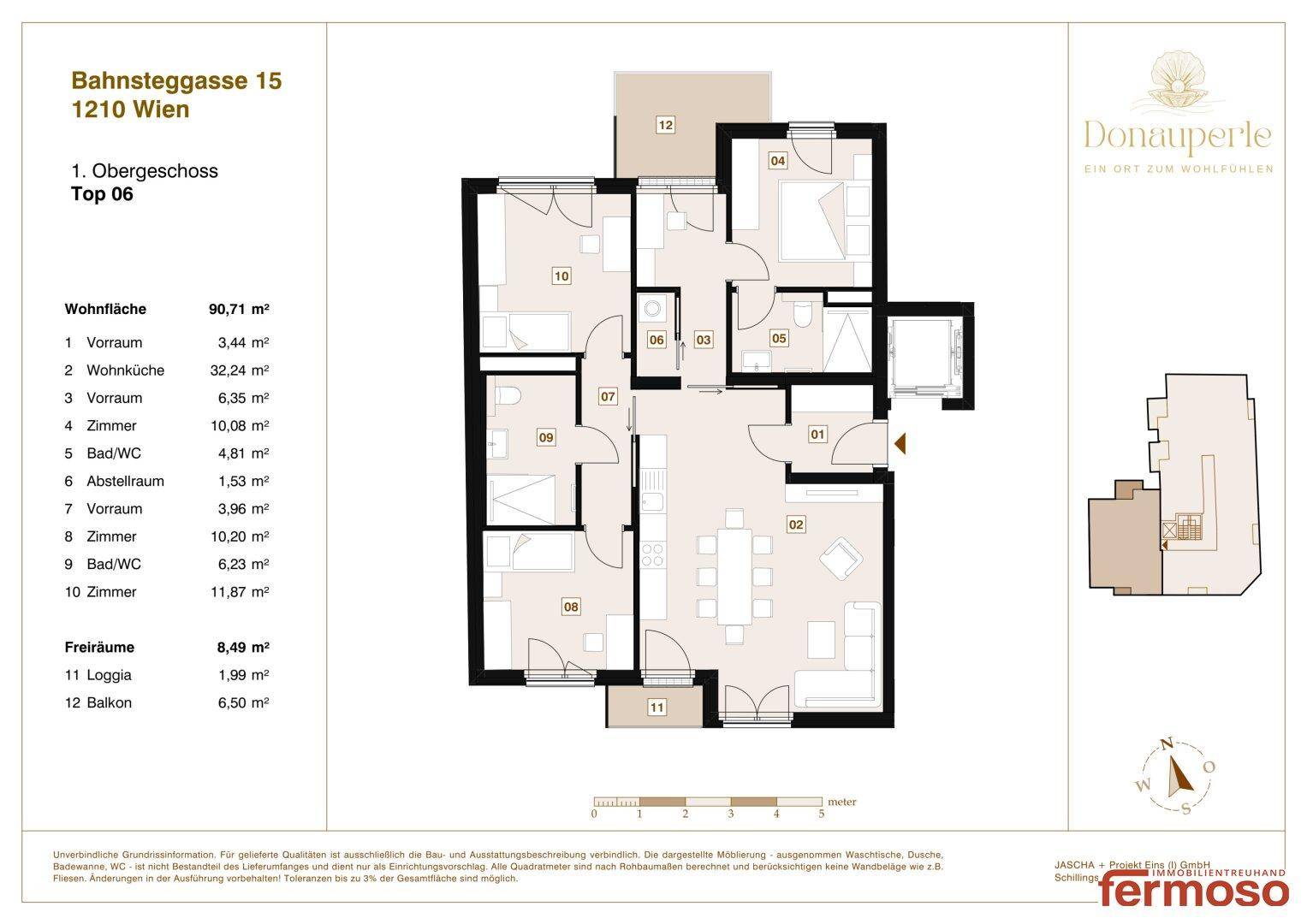 Geräumiger Grundriss mit offener Wohnküche, drei Schlafzimmern, zwei Bädern und Zugang zu Loggia und Balkon.