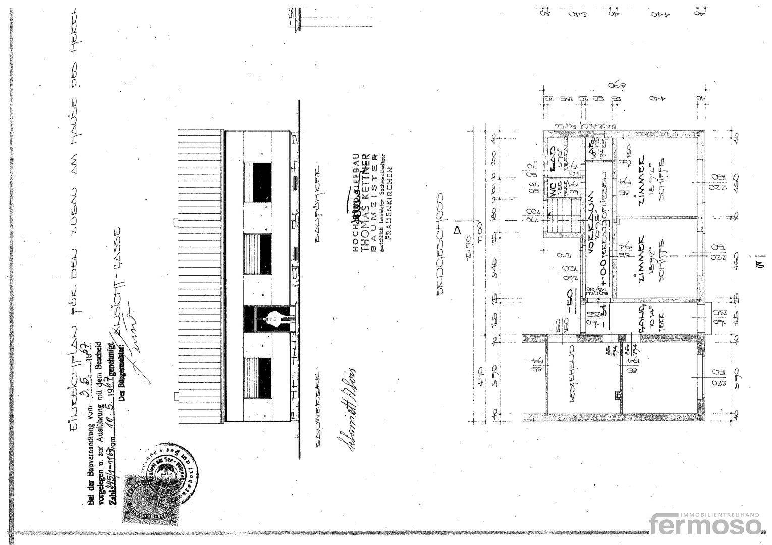 Detaillierter Grundriss des Erdgeschosses mit Zimmeraufteilung und Maßangaben.
