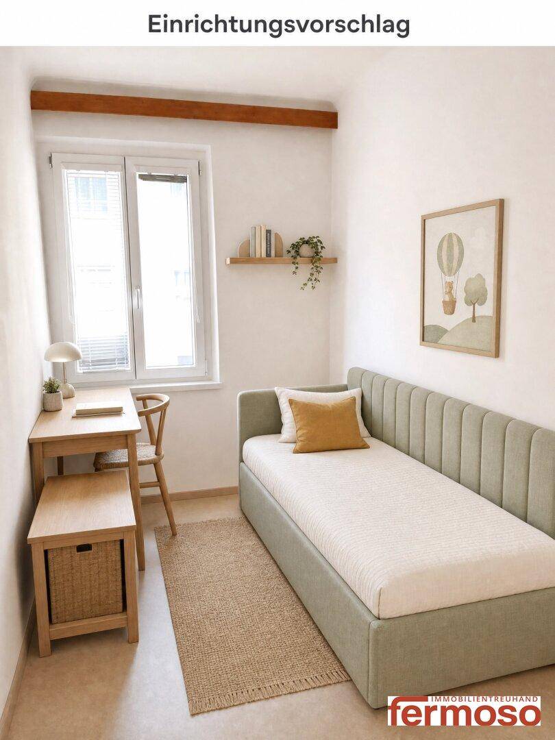 Kleines, helles Zimmer mit Tagesbett, Schreibtisch und Fenster, ideal als Kinder- oder Gästezimmer.