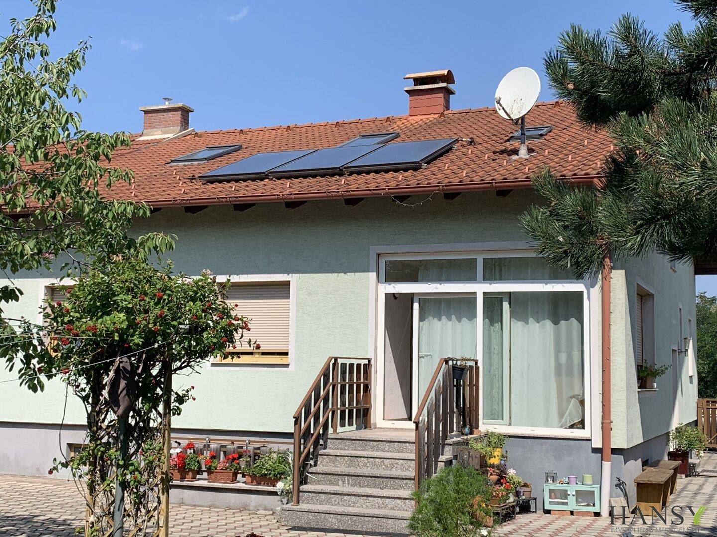 Haus Außenansicht