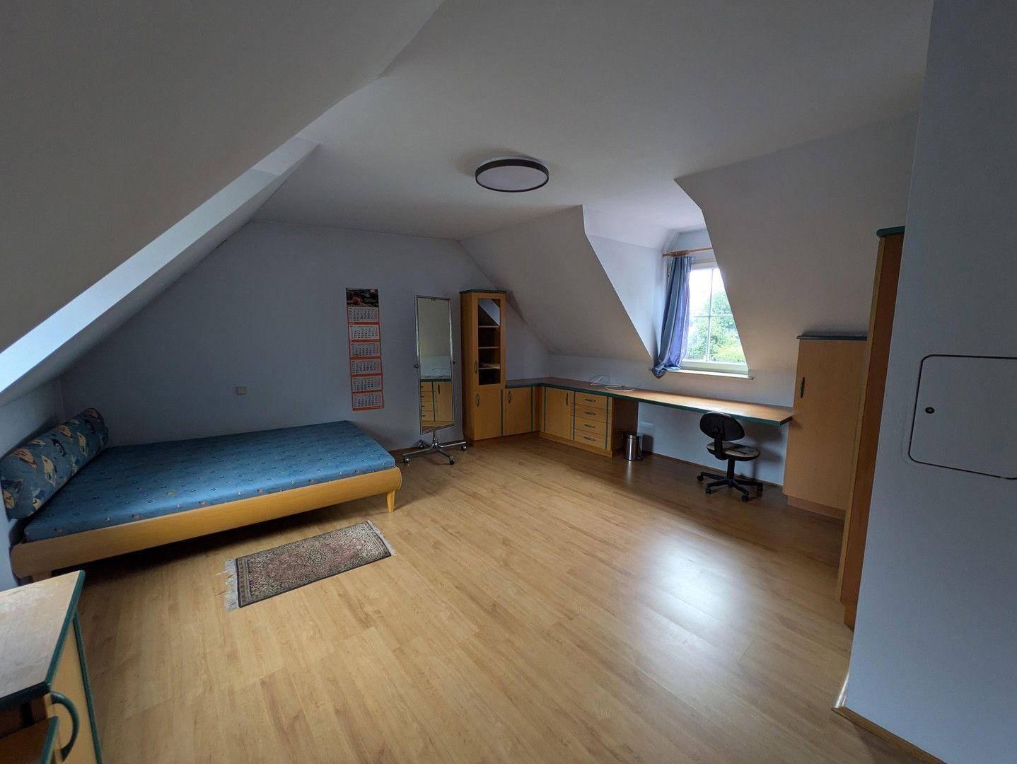 OG Schlafzimmer 1
