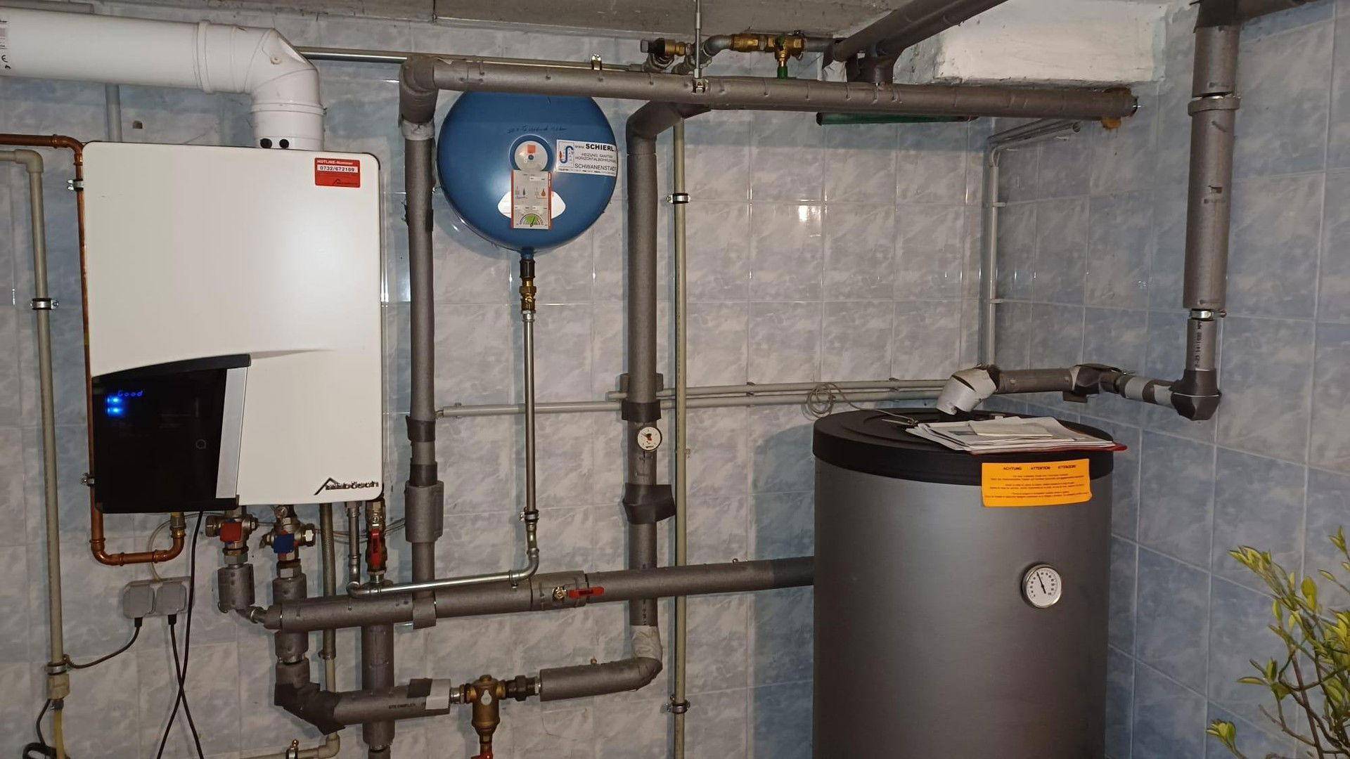 Gastherme u. Boiler im Keller