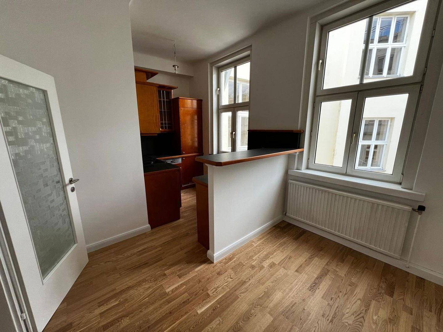 Wohnküche / Büro