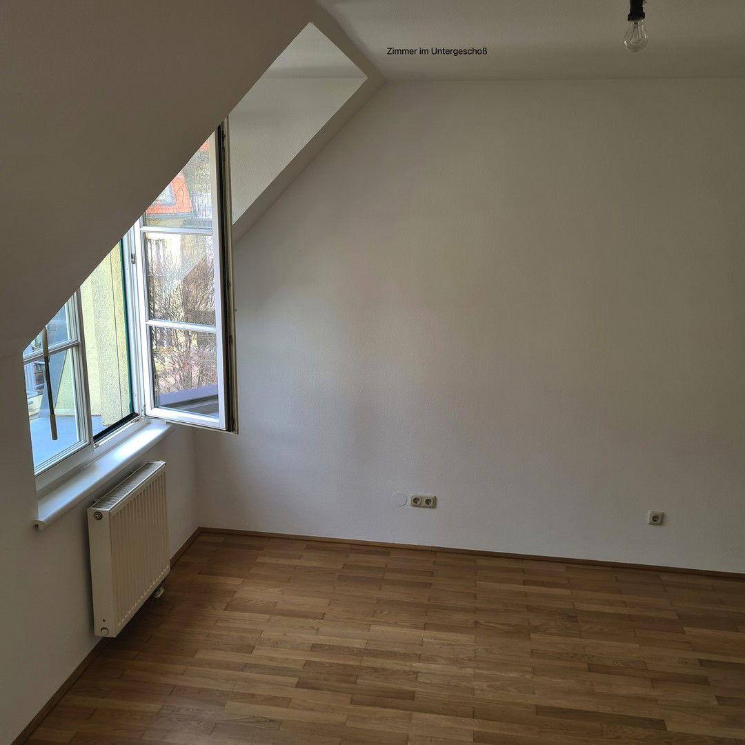 Untergeschoss Zimmer