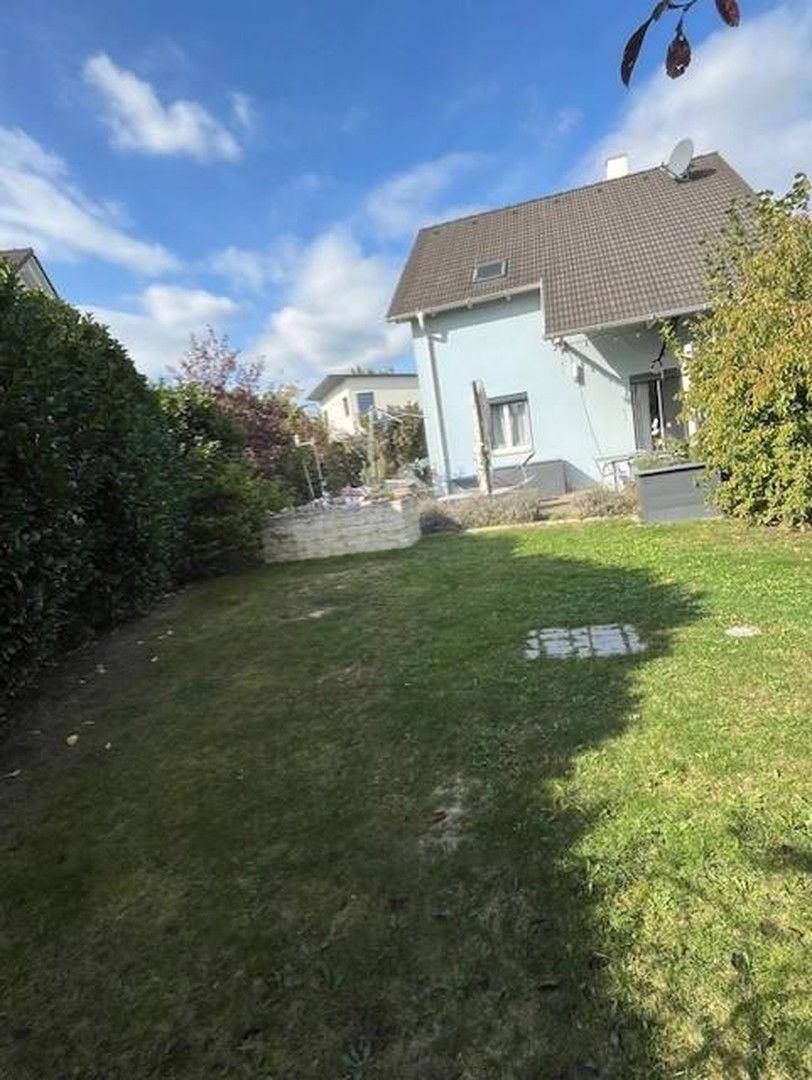 Haus vom Garten aus