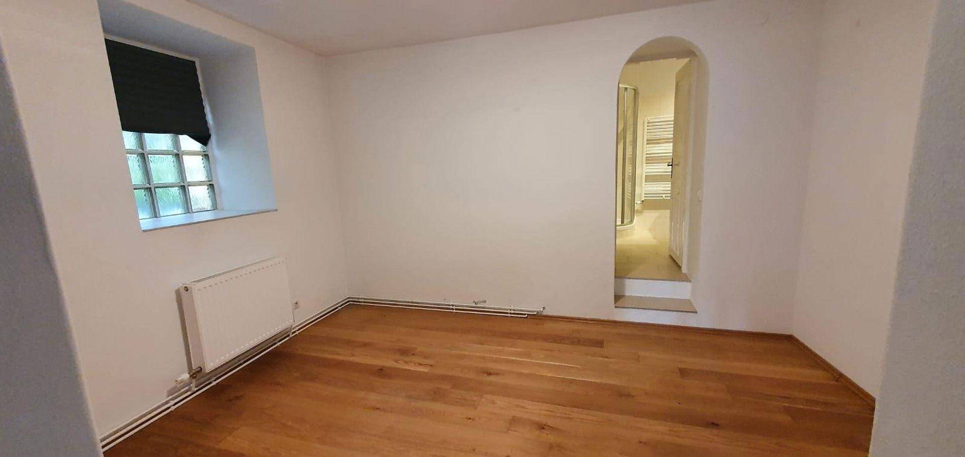 Schlafzimmer zum Bad