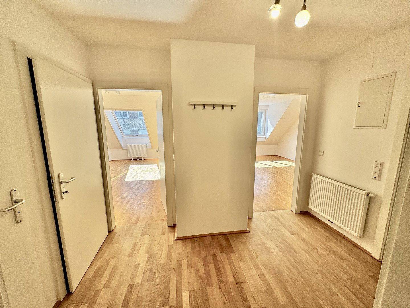 Moderne Dachgeschosswohnung in Top-Lage – 1060 Wien / Mariahilf - Ansicht 3