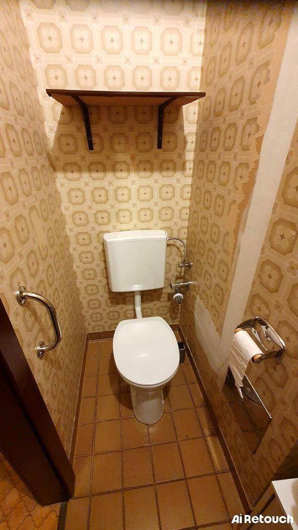 WC extra