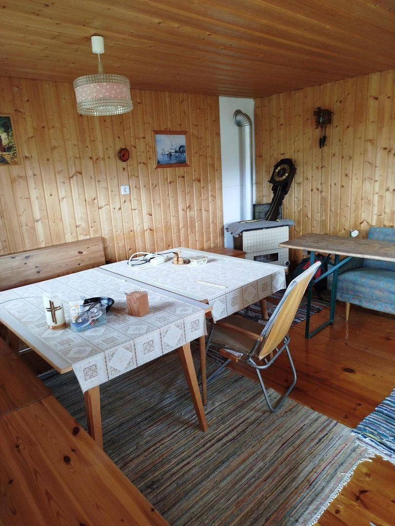 Gartenhütte innen