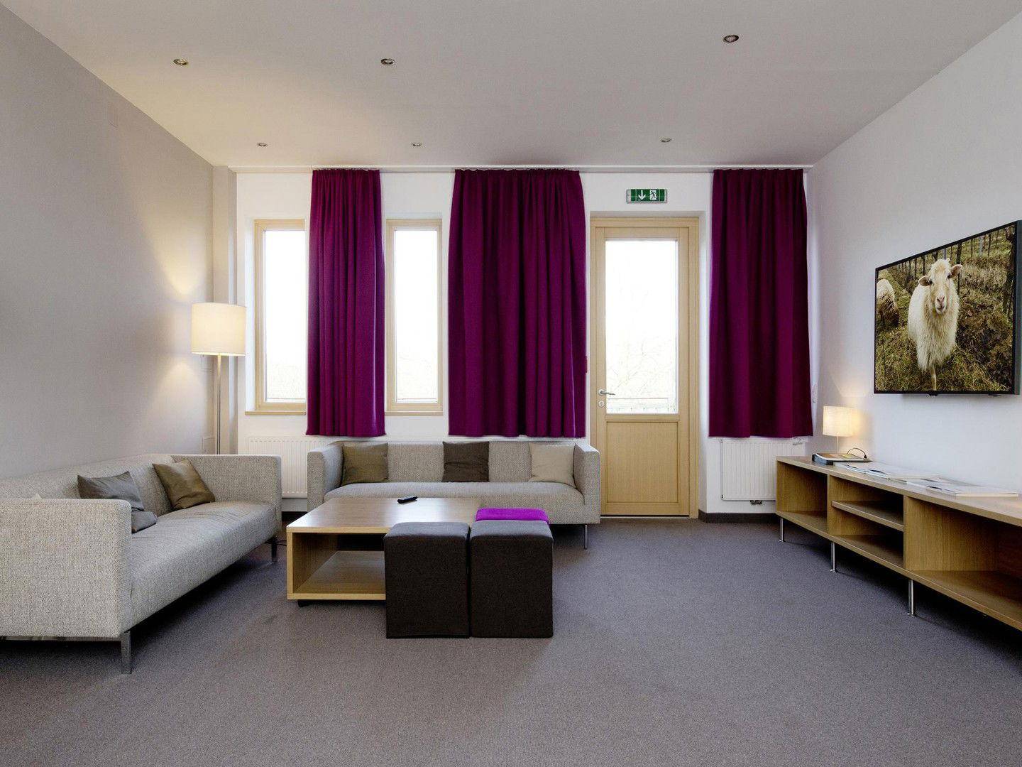 Aufenthaltsraum Hotelgebäude