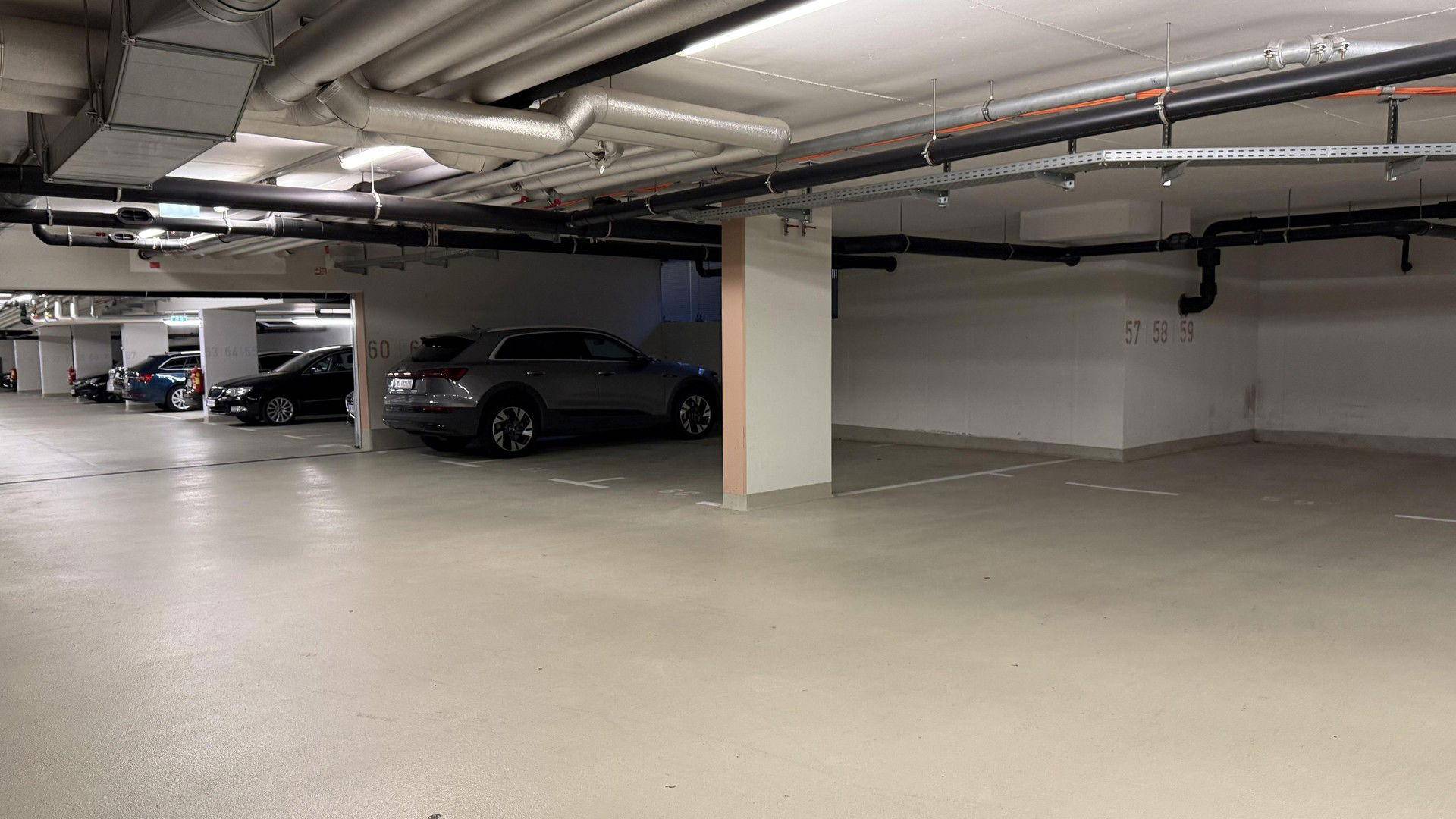 Tiefgaragenplatz
