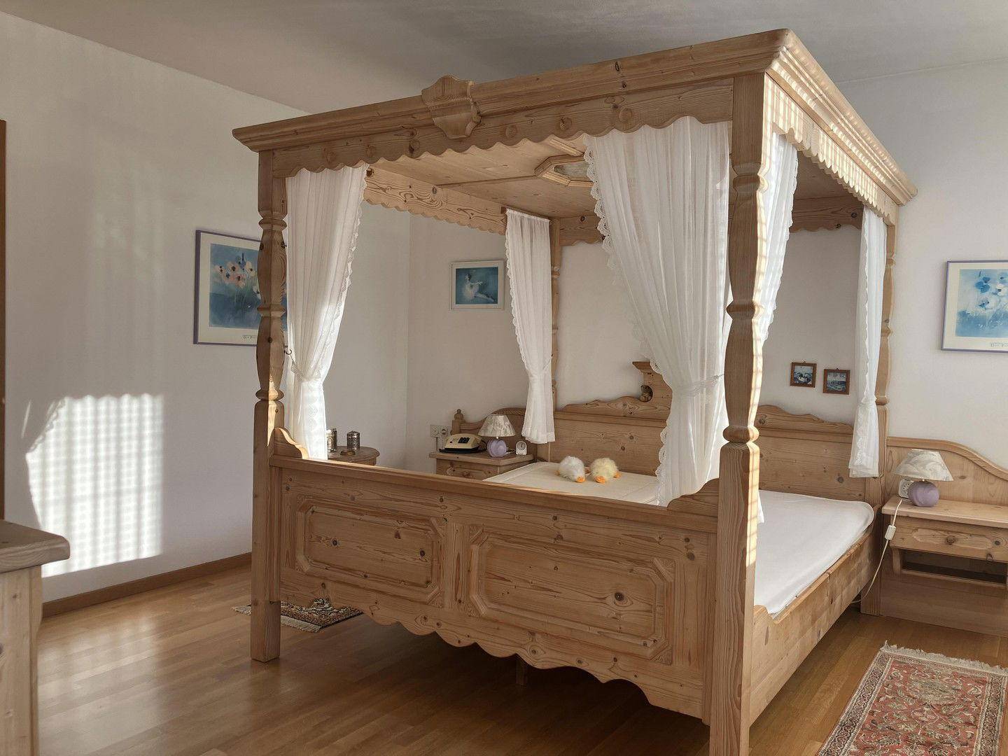 Schlafzimmer 1, Möbel opt.