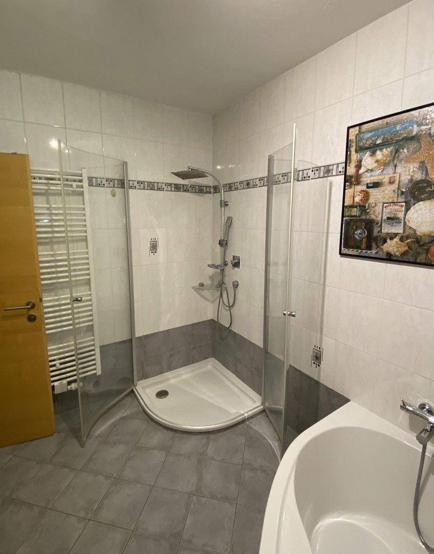 Bad OG mit Dusche