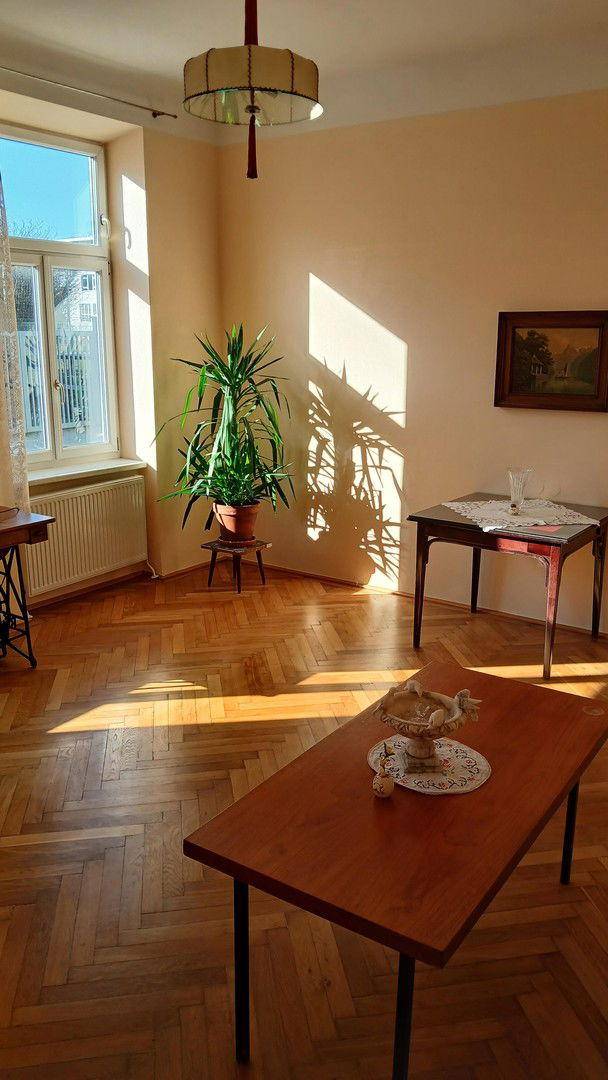 Wohnung Hochparterre